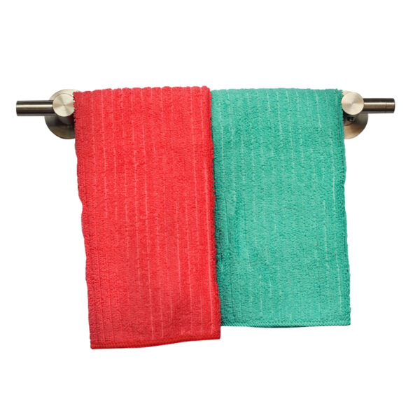 Soprte en acero inoxidable para toallas de baño